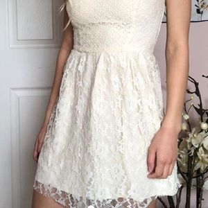 Hollister lace cream white mini dress
